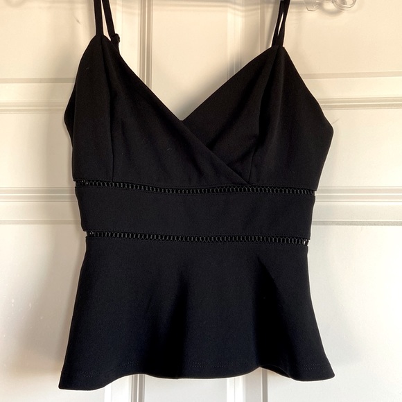 Black Detailed Tank - Picture 1 of 2